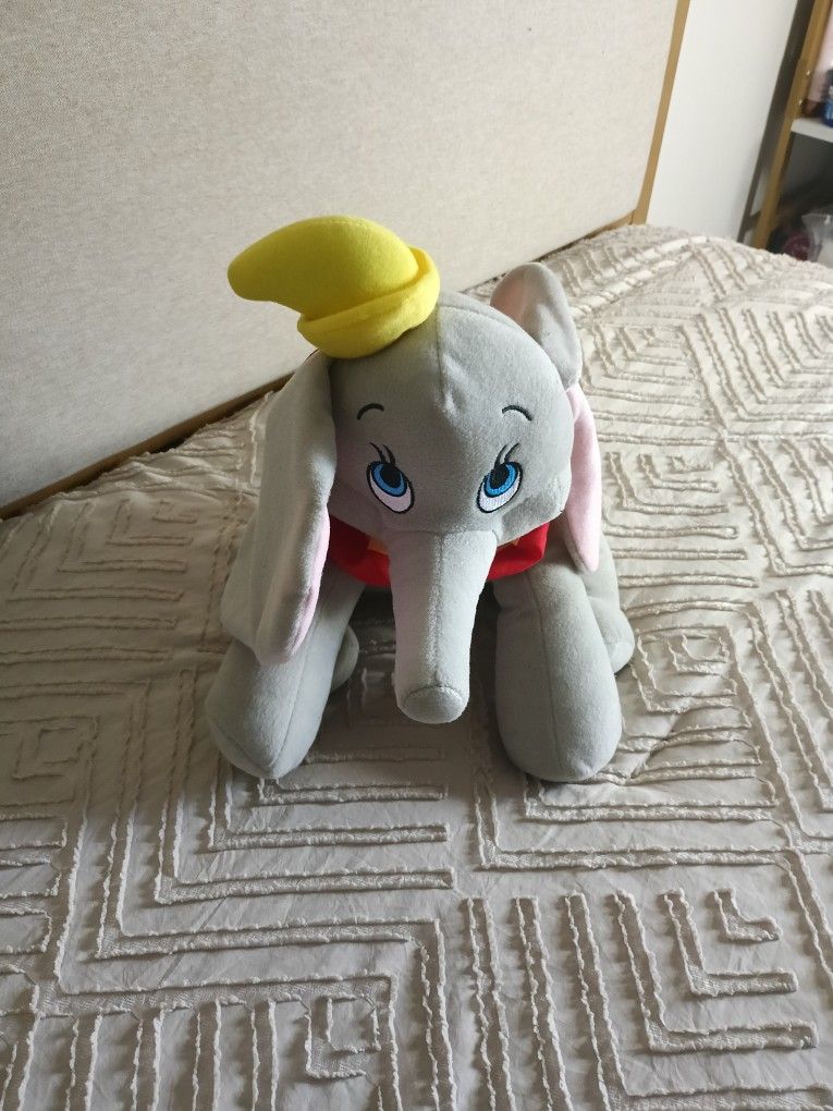Disney Dumbo & Jellycat Football Plushy Bundle