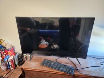 42” Roku Tv
