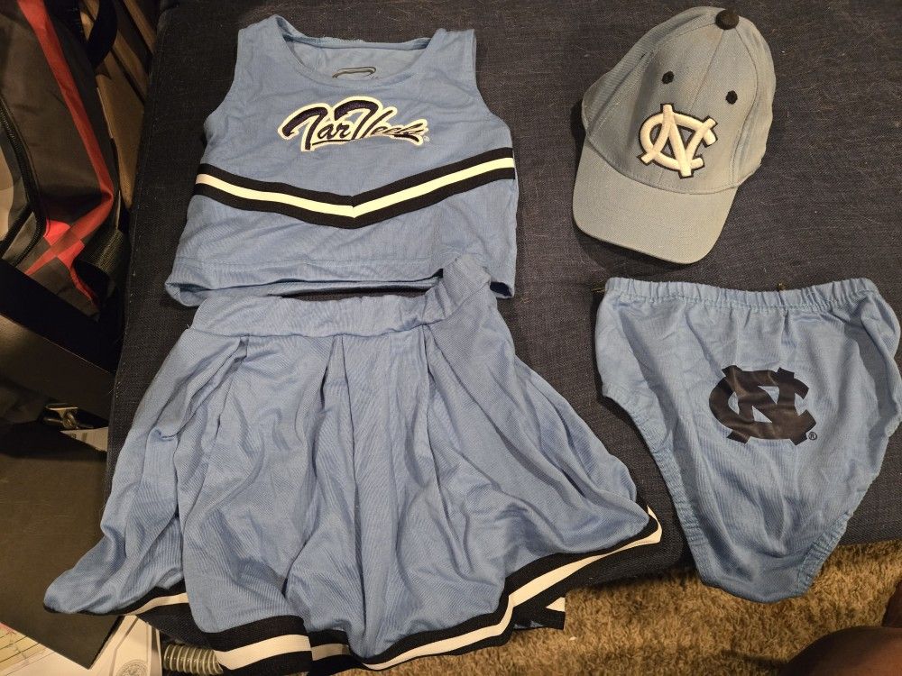 UNC Tar Heels Clothing Ensemble for Small Child