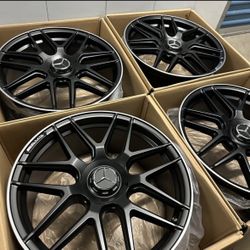 New 20” Matte Black Machine Lip Staggered Mercedes AMG Style Wheels – 5x112