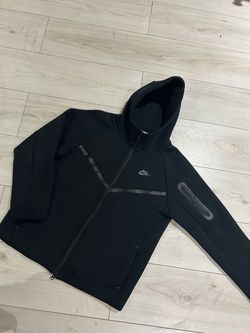 Nike tech