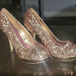 Woman's Size 8.5 Madden Girl Light Pink Glitter Heels