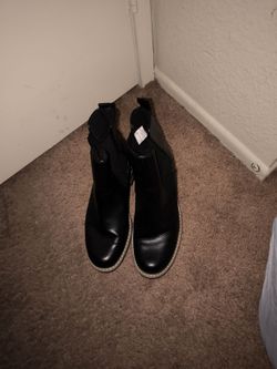 Women's boots /Botas para mujer size 9