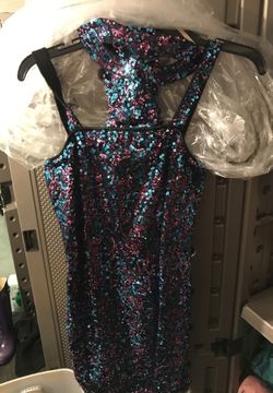 Sequin dress and mask