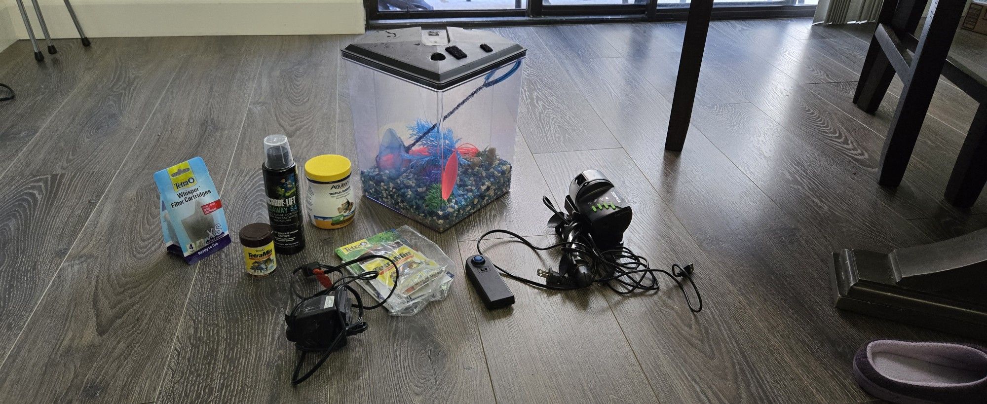 Tetra 2.5 gallon Aquarium