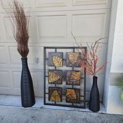LARGE METAL DECOR 40IN BY 30IN