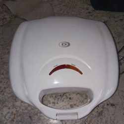 Waffle Maker 