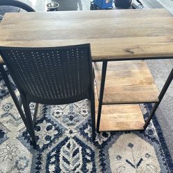 Home goods Desk And Chair- Never Used