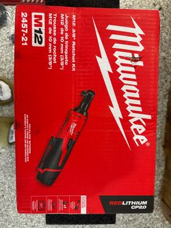 M12 12V Lithium-Ion Cordless 3/8 in. Ratchet Kit with One 1.5 Ah Battery, Charger and Tool Bag