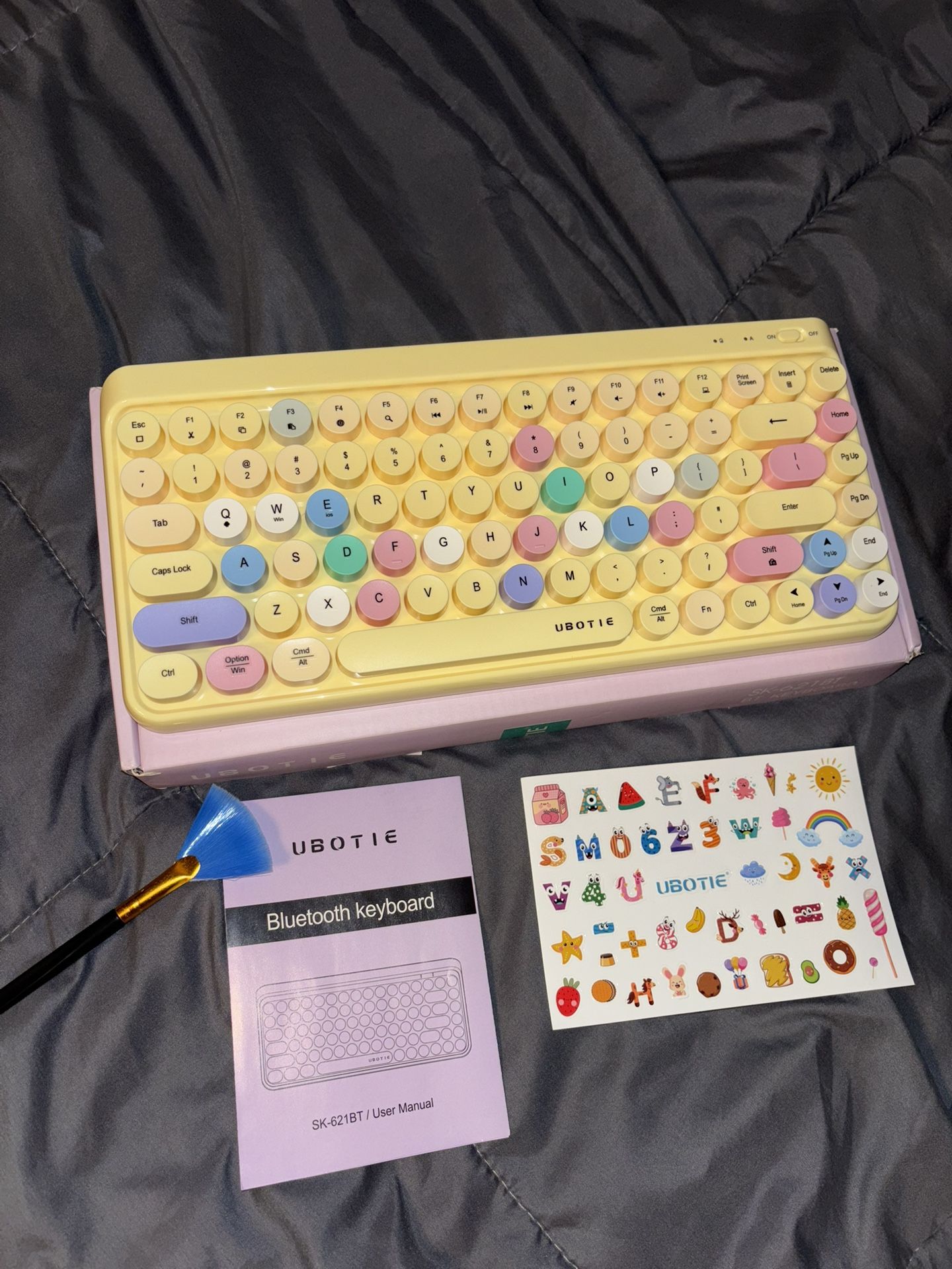 UBOTIE Colorful Bluetooth Keyboard