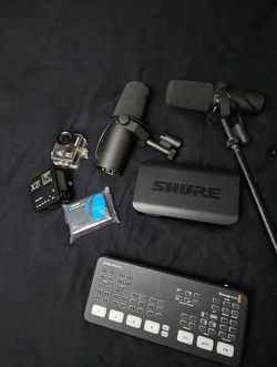 Kit Completo Podcast / Streaming Pro - 2x Shure SM7B + Blackmagic ATEM Mini Pro