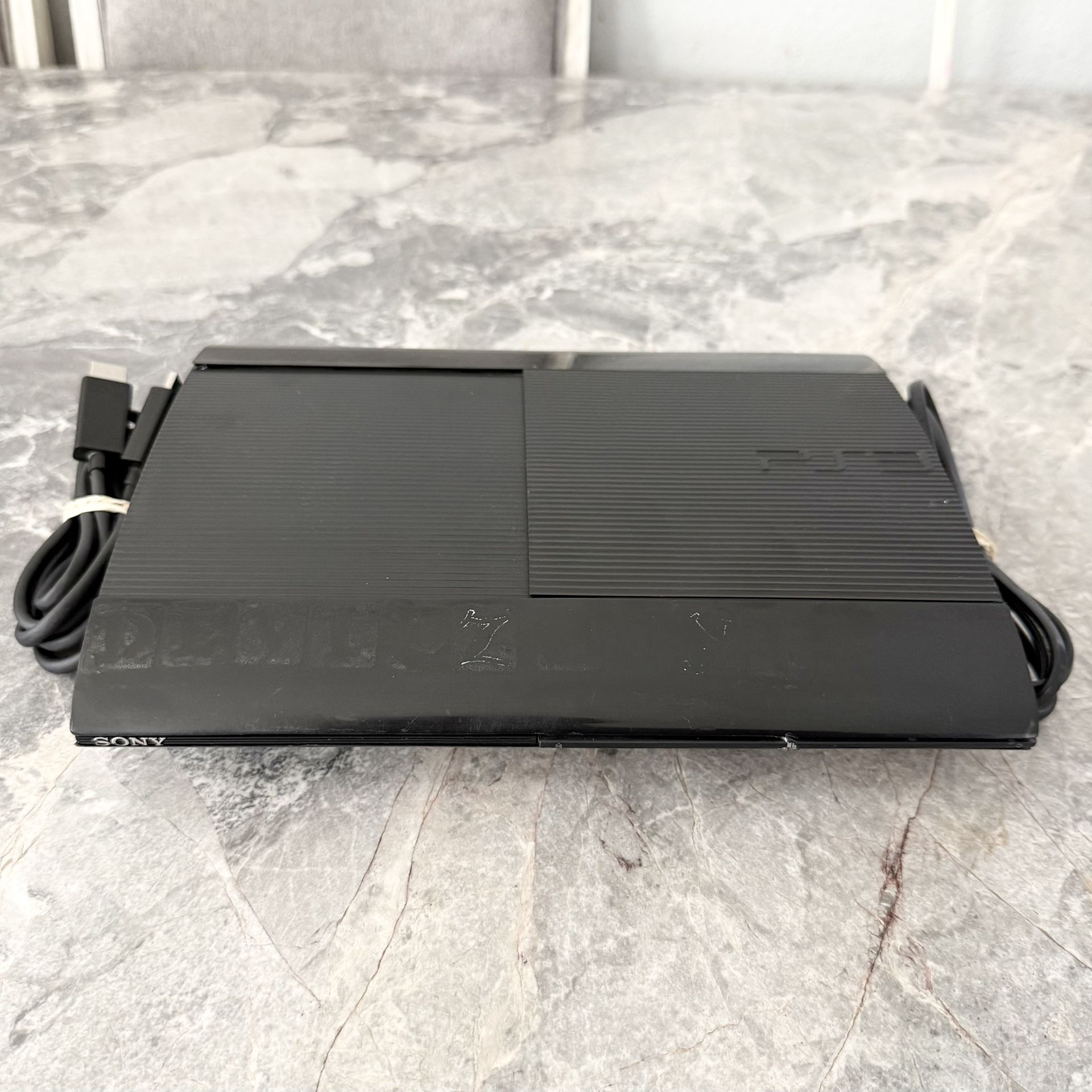 Ps3 Super Slim 500GB Console with Power Cable and HDMI