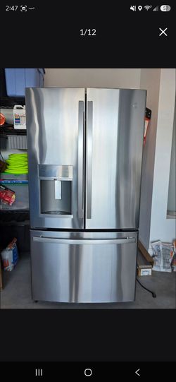 GE Refrigerator (French Door/Counter Depth)