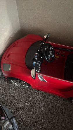 Toy car