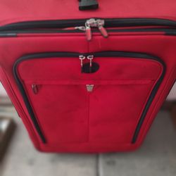 Large 30x20x12 Suitcase 
