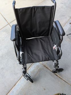Medline wheelchair