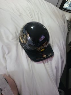 Brand New Retro Style half shell helmet with a baseball cap brim. Size Medium 