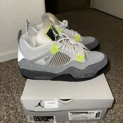Jordan 4
