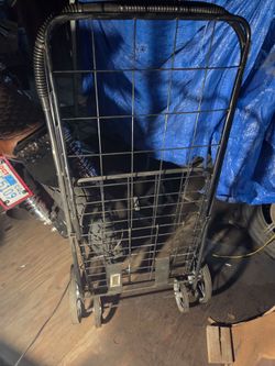Used Shopping cart or for Landry