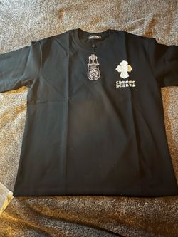 Black chrome hearts t-shirt