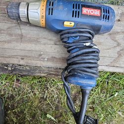 RYOBI  DRILL/DRIVER. $10