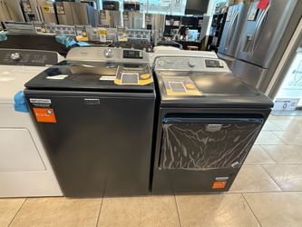 Maytag Pet Pro Top Load Washer & Front Load Gas Dryer