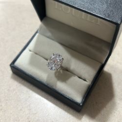 4 Carat Cubic Zirconia Ring Size 6