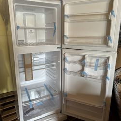 Refrigerator 10.1 Cu.ft 
