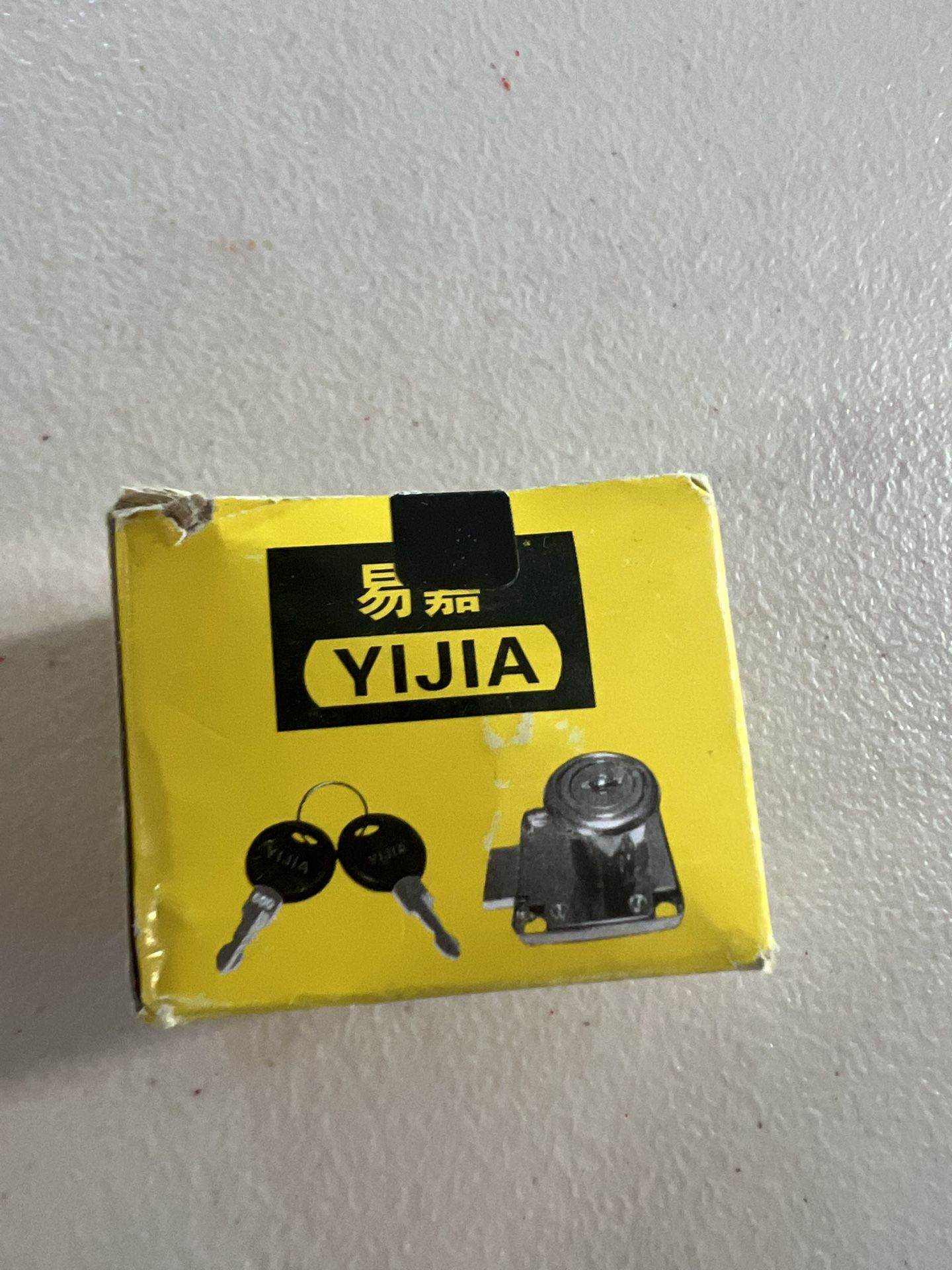 Two different type of locks brand new has it been opened