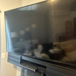 70 Inch LG