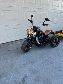 Electric motorcycle(toy)