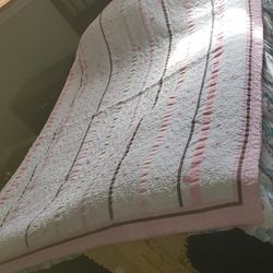 Pottery Barn KIDS Pink Floral Reversible Quilt TWIN 64 X 84