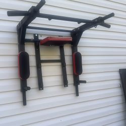 Pull Up Bar