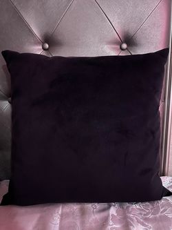 Black Velvet Throw Pillow