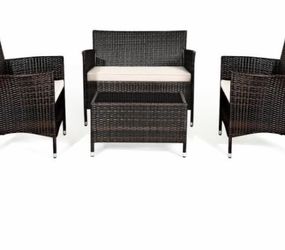 Patio Set (Brand New)