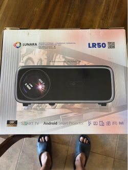 LUNARA LR50 Android Smart Projector.