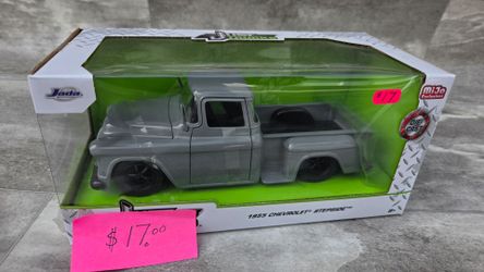 MIJO EXCLUSIVES COLLECTIBLE