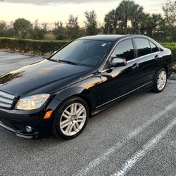 2010 Mercedes-Benz C-Class