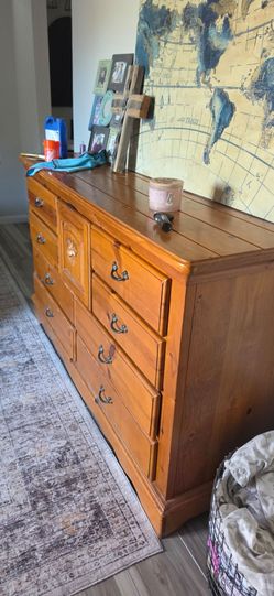Dresser