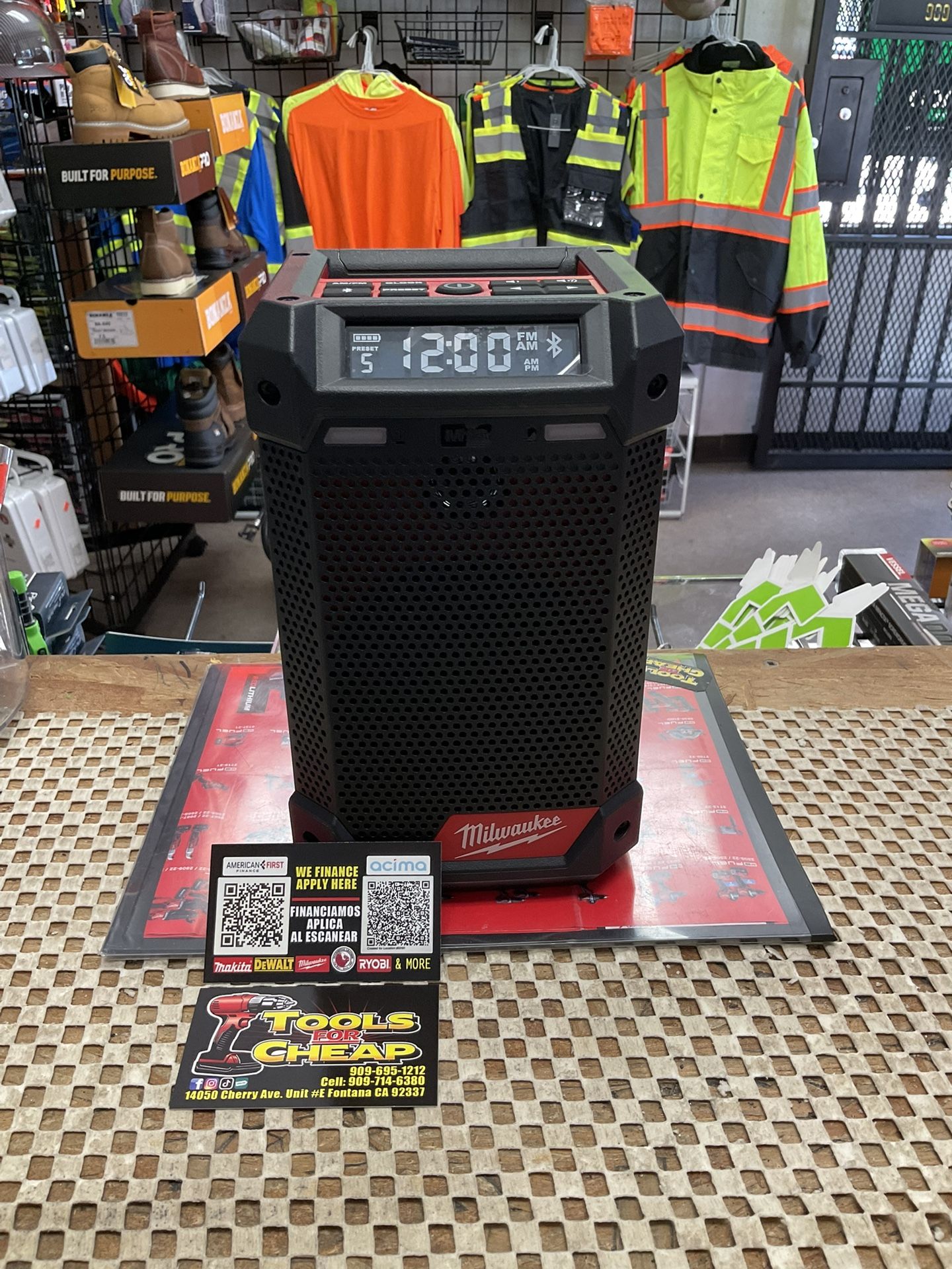 Milwaukee M12 12 Volt Lithium Ion Cordless Bluetooth/AM/FM