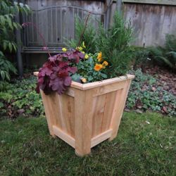 Cedar Patio Planters 