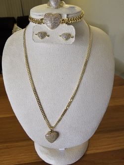 Elegant Heart Set
