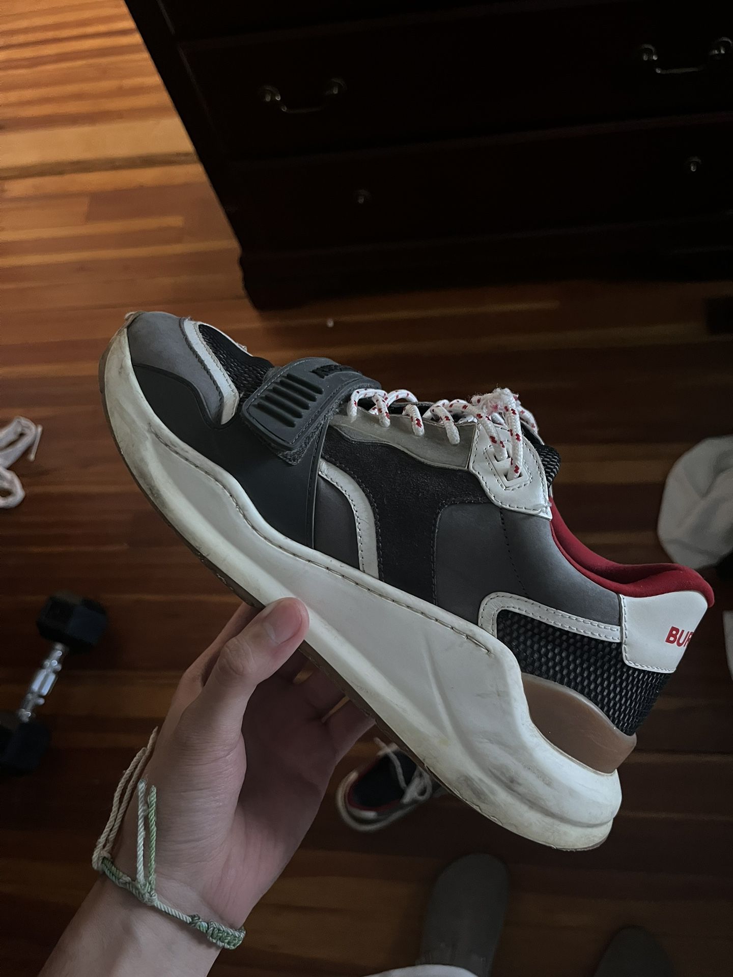 burberry sneakers size 9