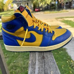 JORDAN 1 RETRO HIGH OG 'REVERSE LANEY SZ 12
