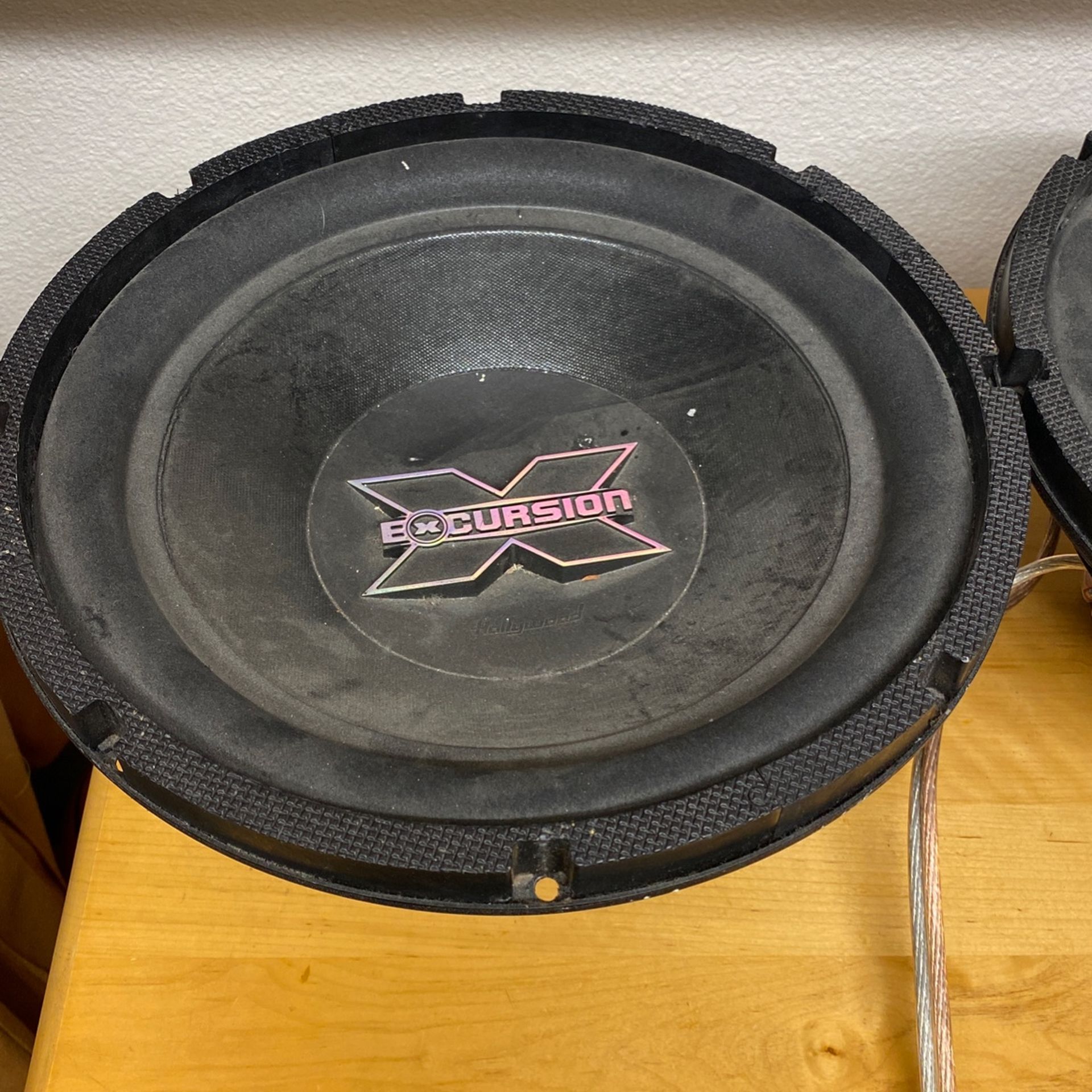 Hollywood excursion subwoofer | Specrizy.com