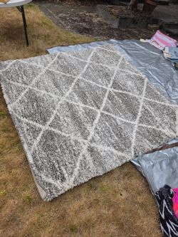 Gray Shag Area Rug with Diamond Pattern
