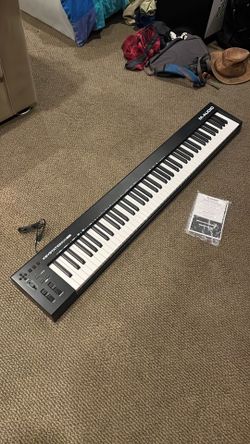 M-audio key station88 keyboard