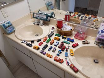 Diecast cars for sale and plastic cars collection