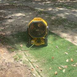 Dewalt Fan 