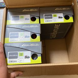 Box Of Eddie Bauer Sandals, Kid Sizes Size 9